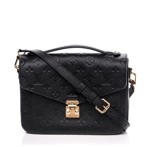 louis vuitton metis pochette black